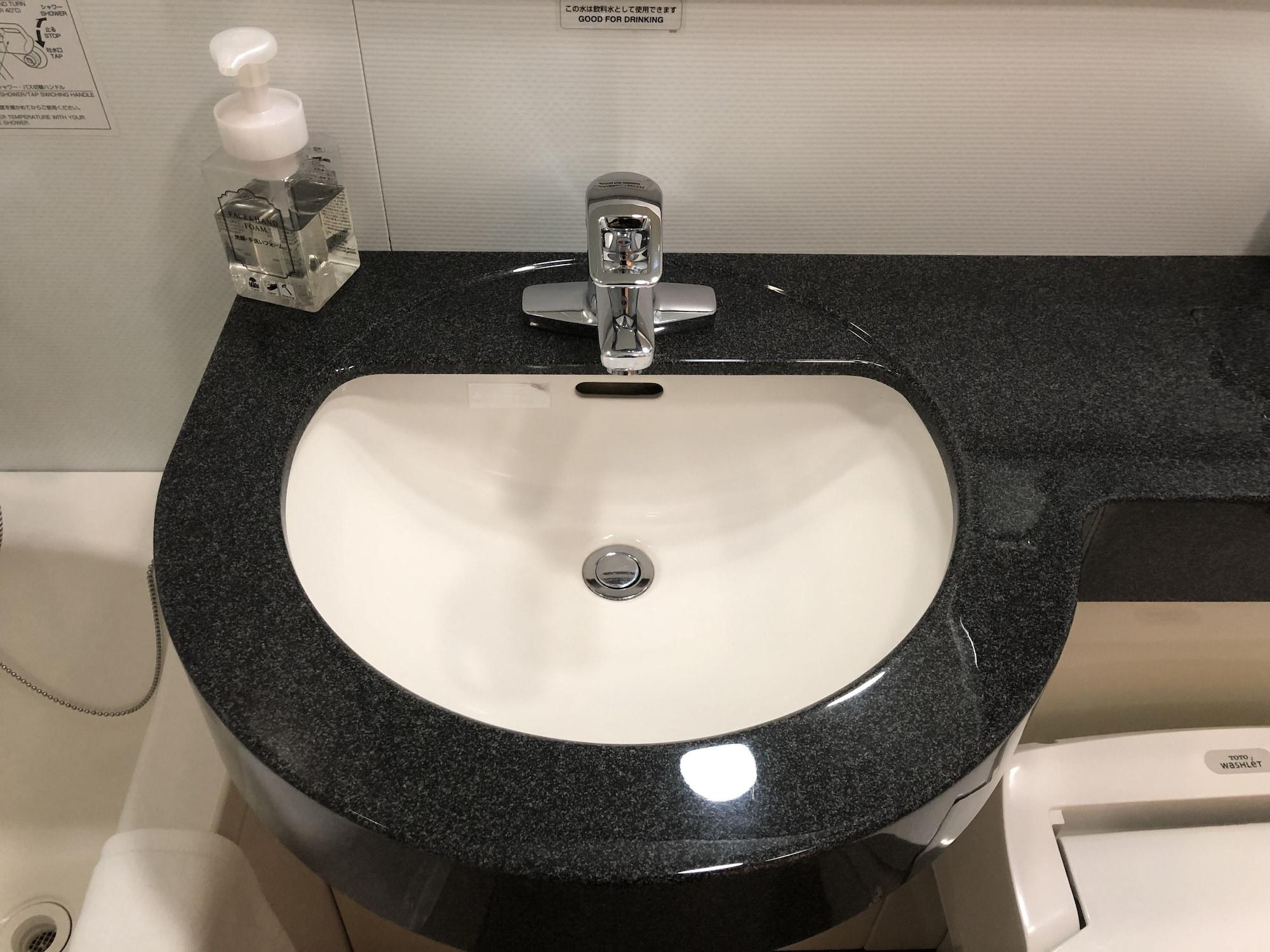 Daiwa Roynet Hotel Okayama Ekimae Bagian luar foto