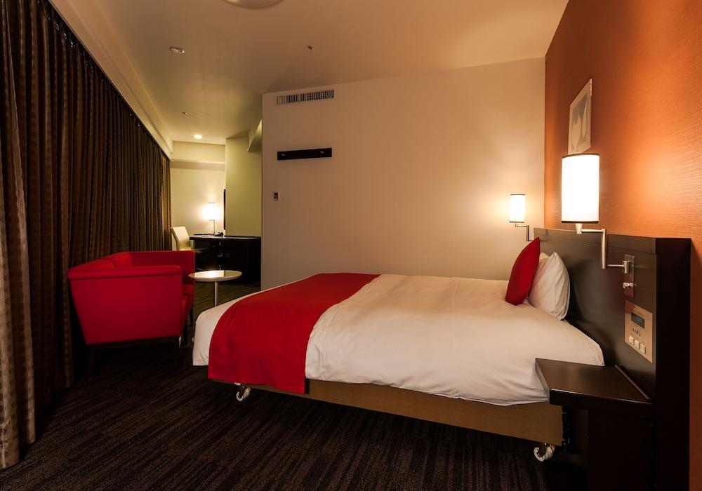 Daiwa Roynet Hotel Okayama Ekimae Bagian luar foto